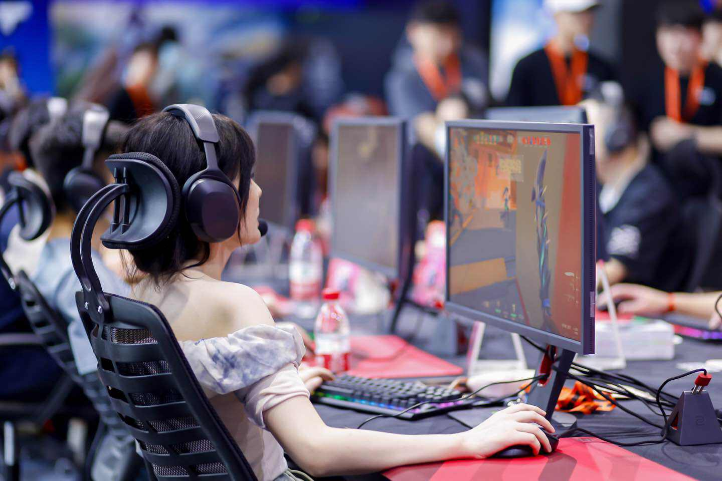 腾讯即将上线的这款大作，藏着一个被忽略的社交密码