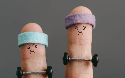 新卖家18天带出爆款，“哑铃手链”走红TikTok