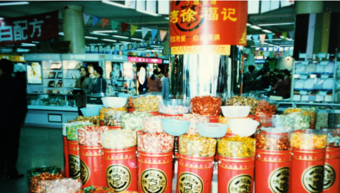 徐福记，在北美杀疯了